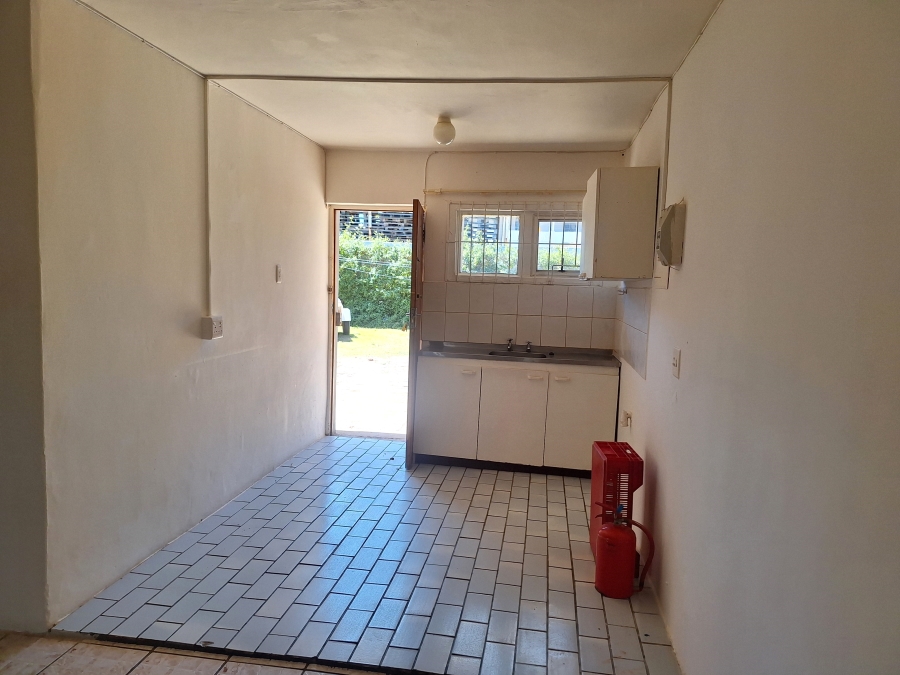 8 Bedroom Property for Sale in Retief Eastern Cape